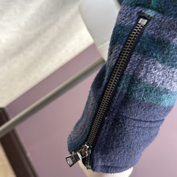 GAP | Blue & Green Plaid Short Cropped Wool Blend Moto Jacket, Size S - Picture 10 of 15